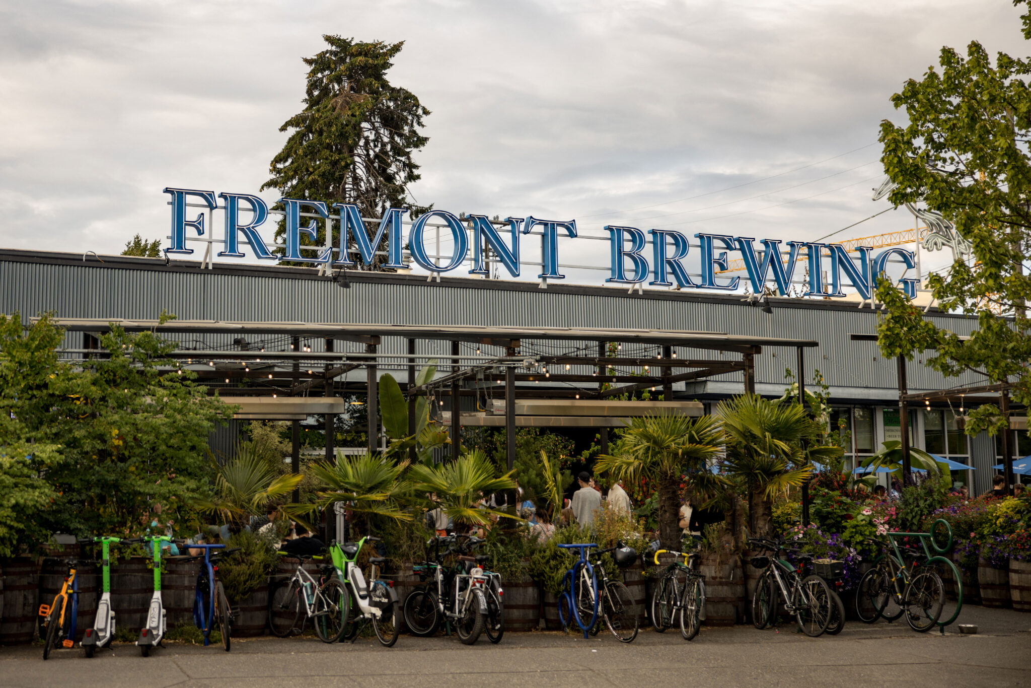 Freemont Brewing Co building view from outside