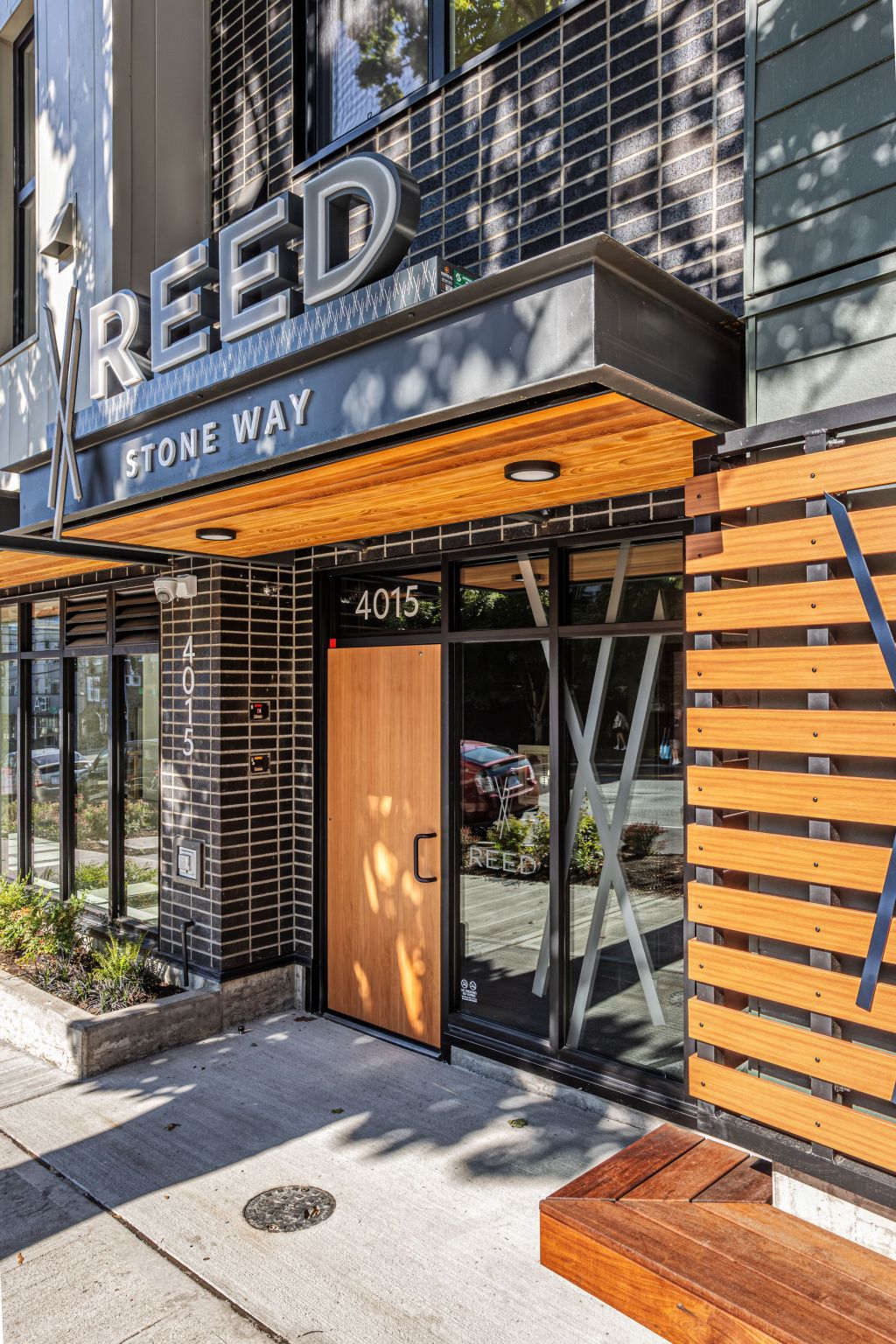 Reed Seattle 4015 Stone Way building entrance
